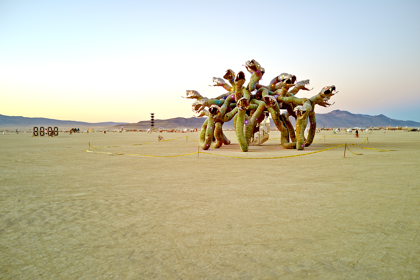 Uwe Duettmann - Du könntest schwimmen, wie Delphine es tun